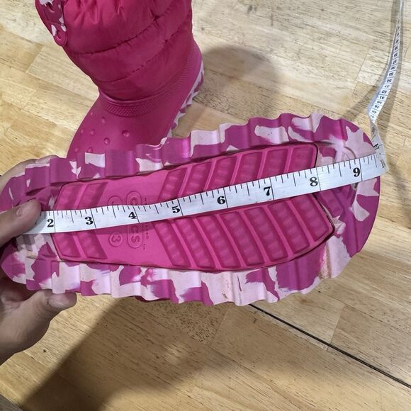 Crocs Classic Lined Neo Puff Slip On Rain Snow Boot Youth Kids J3 Fuschia Pink - Picture 13 of 14